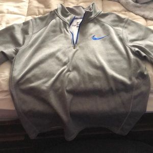 Nike thermal fit zip up